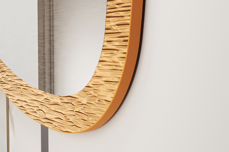 A unique mirror in a metal frame, made to measure. Tailor it to your needs