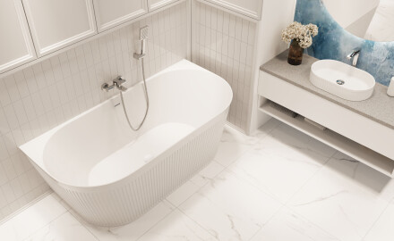 Free-standing fluted Glamour 170 cm bathtub, complete with siphon and stopper/drain in white