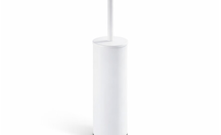 CLASSIC – Tall freestanding toilet brush / metal holder, plastic brush head / matt white